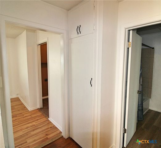 1001 E Main Street, Little River Academy, TX 76554