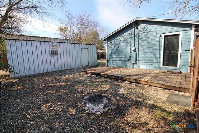 1001 E Main Street, Little River Academy, TX 76554