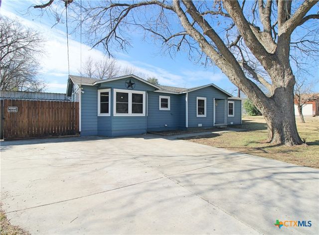 1001 E Main Street, Little River Academy, TX 76554