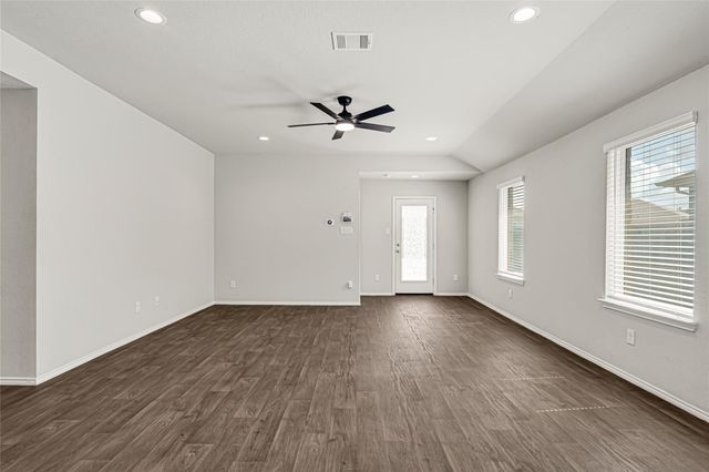 20855 Olive Leaf Street, New Caney, TX 77357