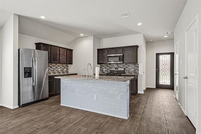 20855 Olive Leaf Street, New Caney, TX 77357