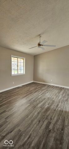 5334 Straw Hat Court, Indianapolis, IN 46237