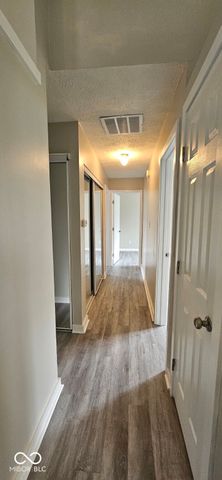 5334 Straw Hat Court, Indianapolis, IN 46237