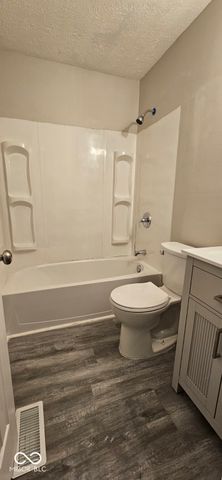 5334 Straw Hat Court, Indianapolis, IN 46237