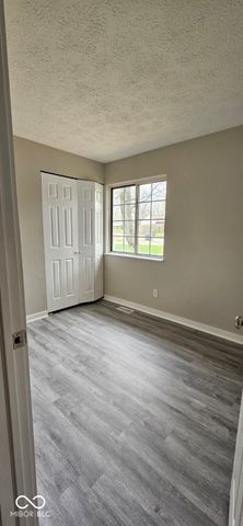 5334 Straw Hat Court, Indianapolis, IN 46237