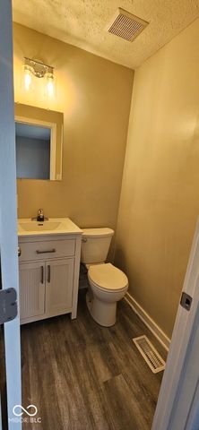 5334 Straw Hat Court, Indianapolis, IN 46237