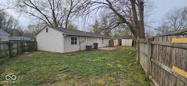 5334 Straw Hat Court, Indianapolis, IN 46237