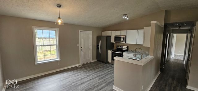 5334 Straw Hat Court, Indianapolis, IN 46237