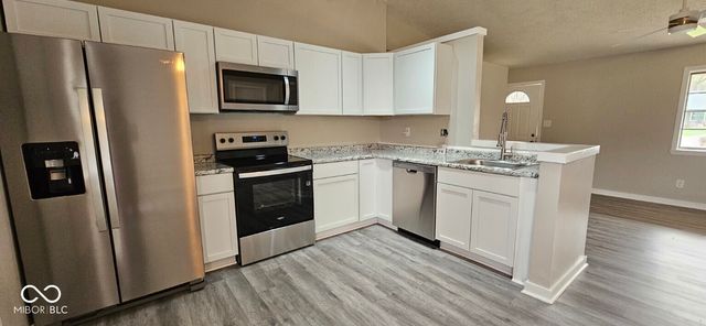 5334 Straw Hat Court, Indianapolis, IN 46237