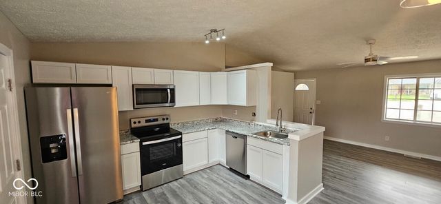 5334 Straw Hat Court, Indianapolis, IN 46237