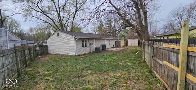 5334 Straw Hat Court, Indianapolis, IN 46237