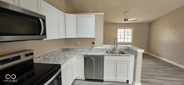 5334 Straw Hat Court, Indianapolis, IN 46237