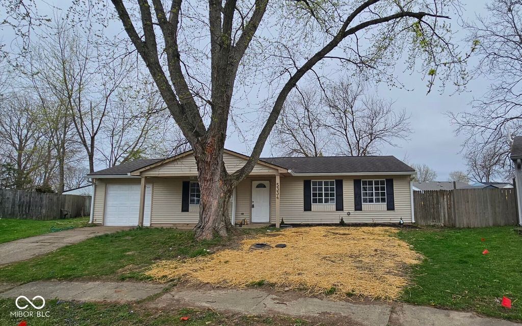 5334 Straw Hat Court, Indianapolis, IN 46237