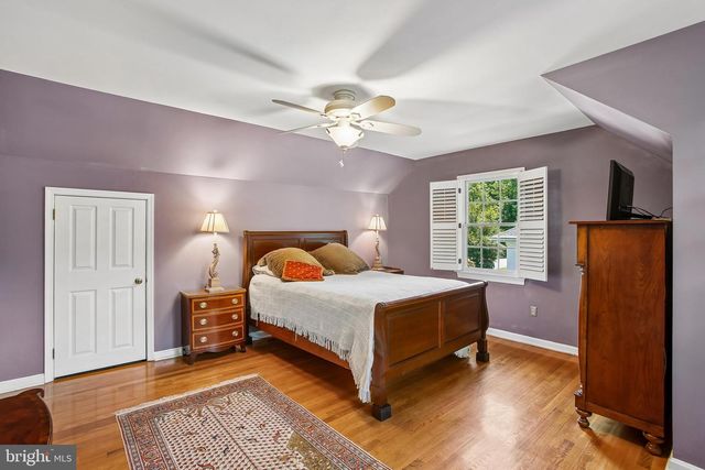 8506 HITCHING POST LN, Alexandria, VA 22308