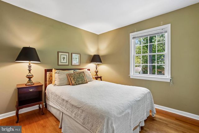 8506 HITCHING POST LN, Alexandria, VA 22308