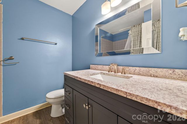 501 Old Farm Road, Statesville, NC 28625
