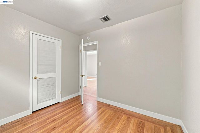 1231 Westwood St, Hayward, CA 94544