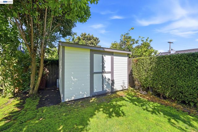 1231 Westwood St, Hayward, CA 94544