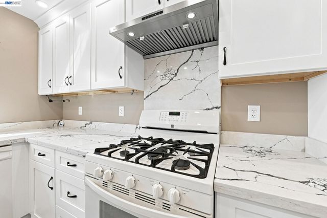1231 Westwood St, Hayward, CA 94544
