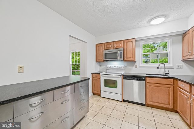 10181 CAPE ANN DR, Columbia, MD 21046