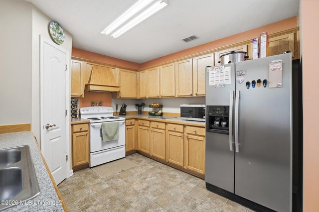 14001 Dundee Cove, Gulfport, MS 39503