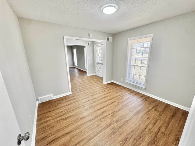 3429 CLARKE RD, Memphis, TN 38115