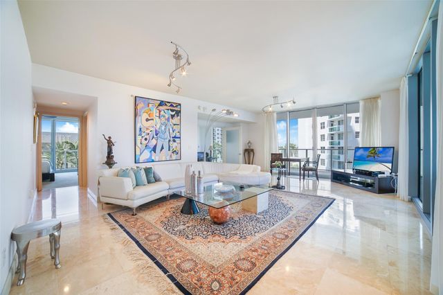 3101 S Ocean Drive 401, Hollywood, FL 33019