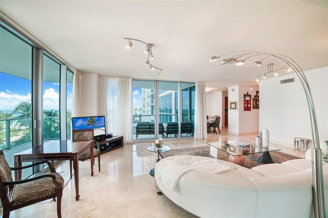 3101 S Ocean Drive 401, Hollywood, FL 33019