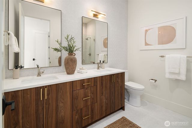 822 91st Avenue NE, Bellevue, WA 98004