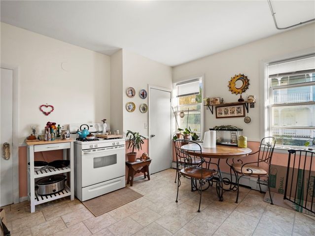 53 Fairmount Avenue, Providence, RI 02908