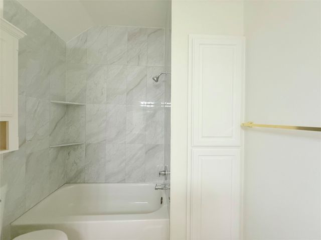 2201 Greendale Court, Bedford, TX 76022