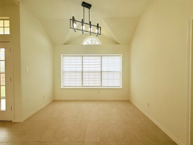 2201 Greendale Court, Bedford, TX 76022