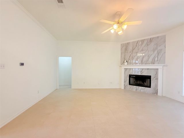 2201 Greendale Court, Bedford, TX 76022