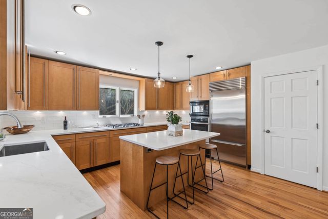 2270 Roxburgh Drive, Roswell, GA 30076