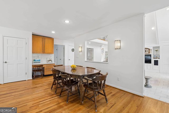 2270 Roxburgh Drive, Roswell, GA 30076