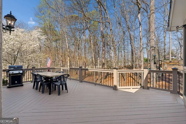 2270 Roxburgh Drive, Roswell, GA 30076