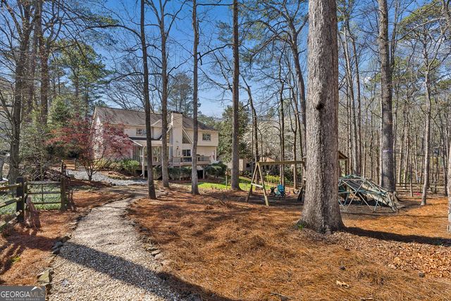 2270 Roxburgh Drive, Roswell, GA 30076