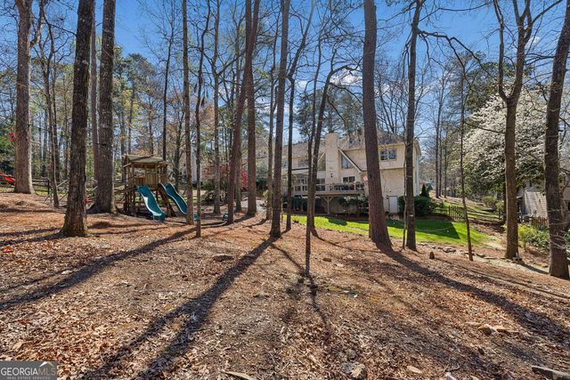 2270 Roxburgh Drive, Roswell, GA 30076