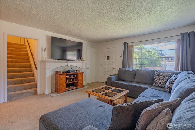8605 NW 9th Avenue, Vancouver, WA 98665