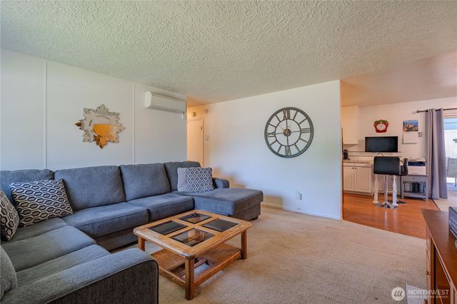 8605 NW 9th Avenue, Vancouver, WA 98665