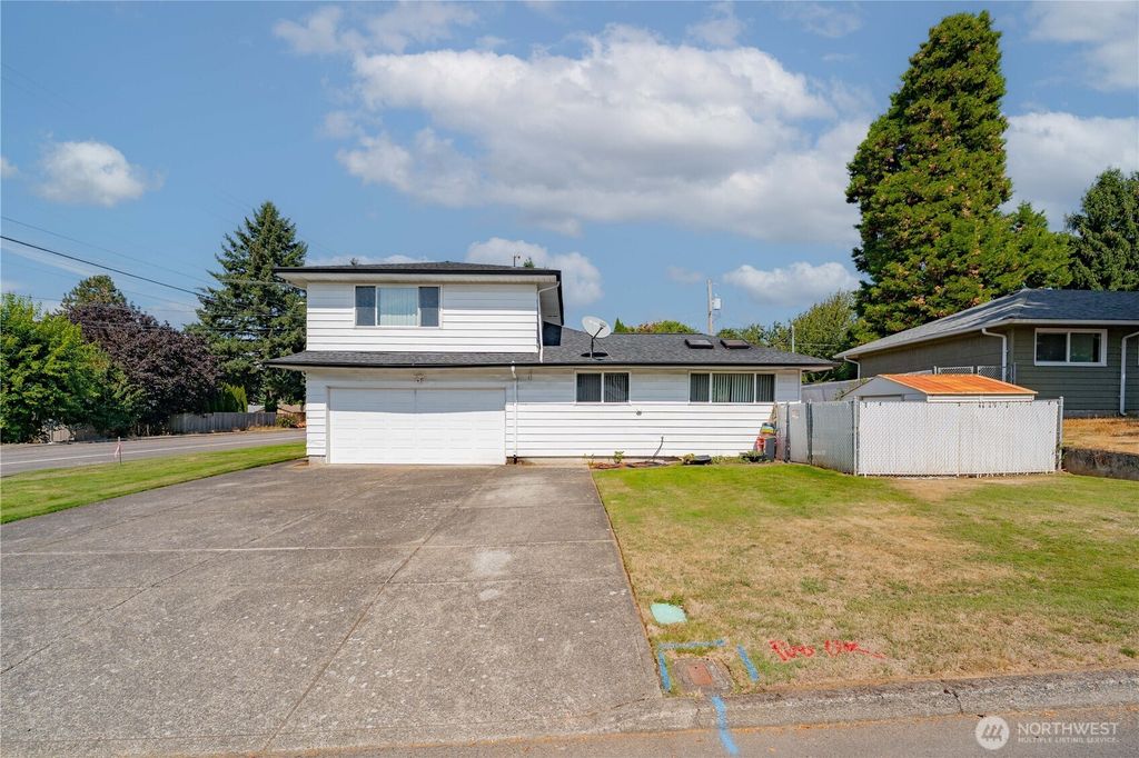 8605 NW 9th Avenue, Vancouver, WA 98665