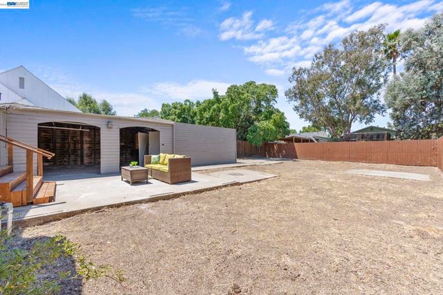 56 Marin Avenue, Bay Point, CA 94565