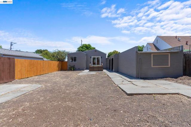 56 Marin Avenue, Bay Point, CA 94565