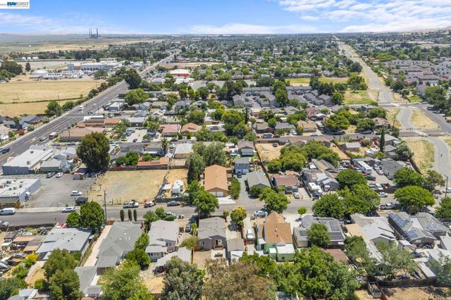 56 Marin Avenue, Bay Point, CA 94565