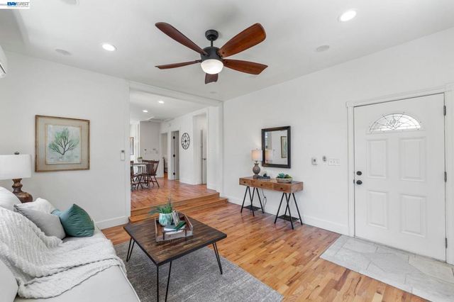 56 Marin Avenue, Bay Point, CA 94565