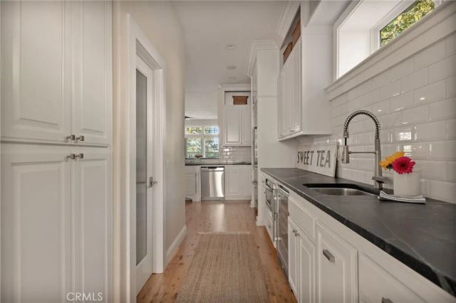 26385 Walnut Hills Drive, Lake Arrowhead, CA 92352