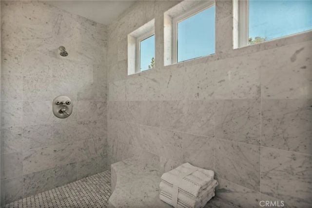 26385 Walnut Hills Drive, Lake Arrowhead, CA 92352