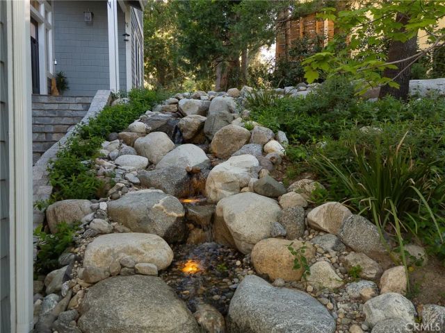26385 Walnut Hills Drive, Lake Arrowhead, CA 92352