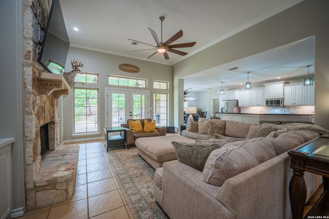 119 PRIVATE ROAD 1738, Mico, TX 78056