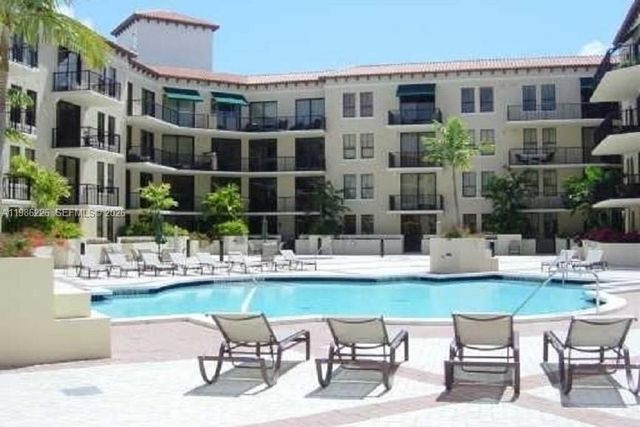 55 Merrick Way 856, Coral Gables, FL 33134